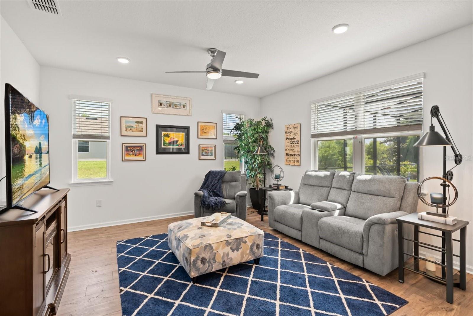 10260 SPRING LAKE DR, CLERMONT, FL, 34711