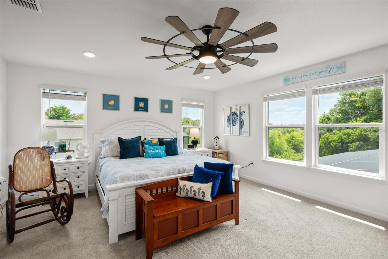 10260 SPRING LAKE DR, CLERMONT, FL, 34711