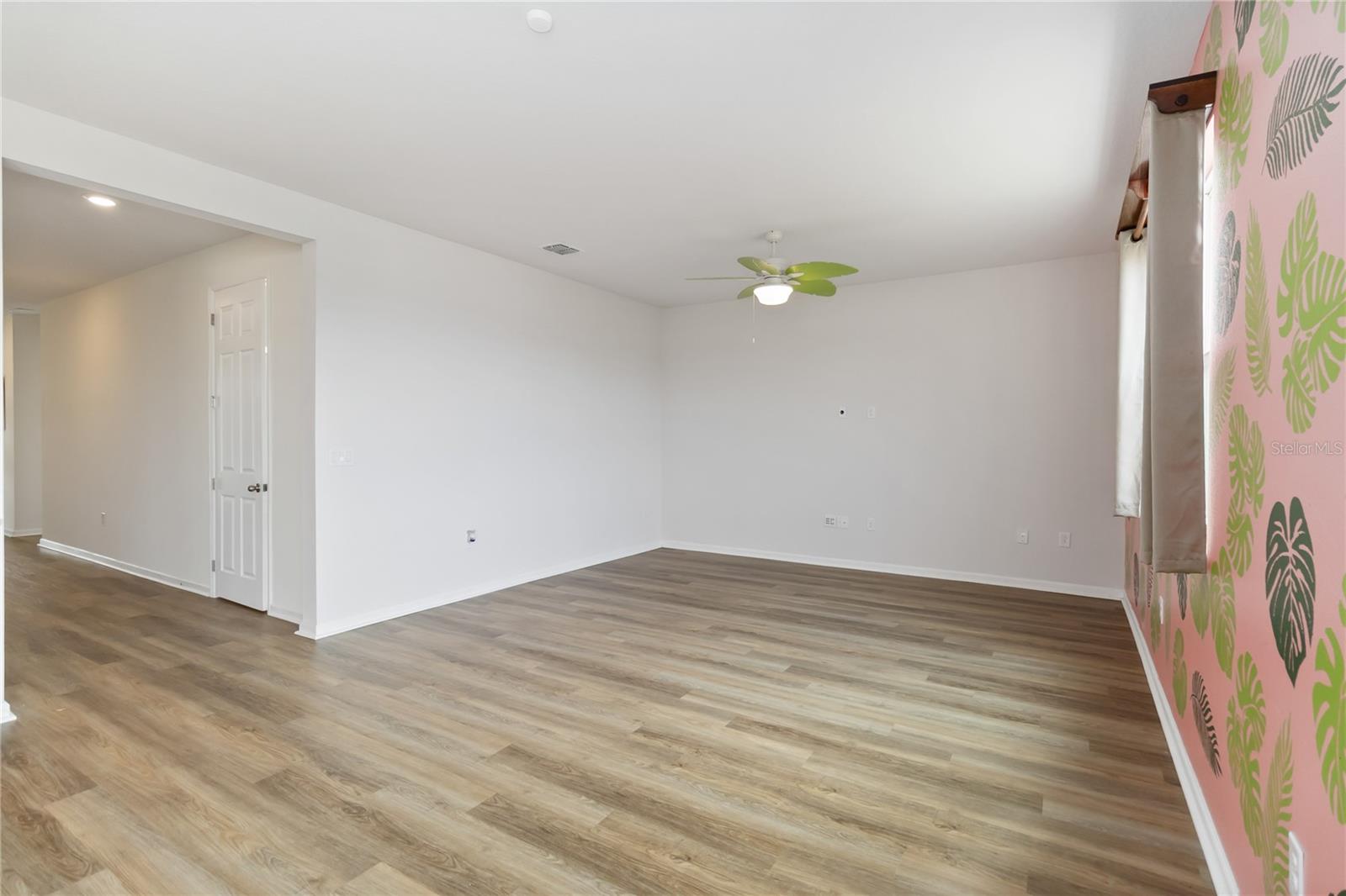 2620 MAGNOLIA AVE, DAVENPORT, FL, 33837
