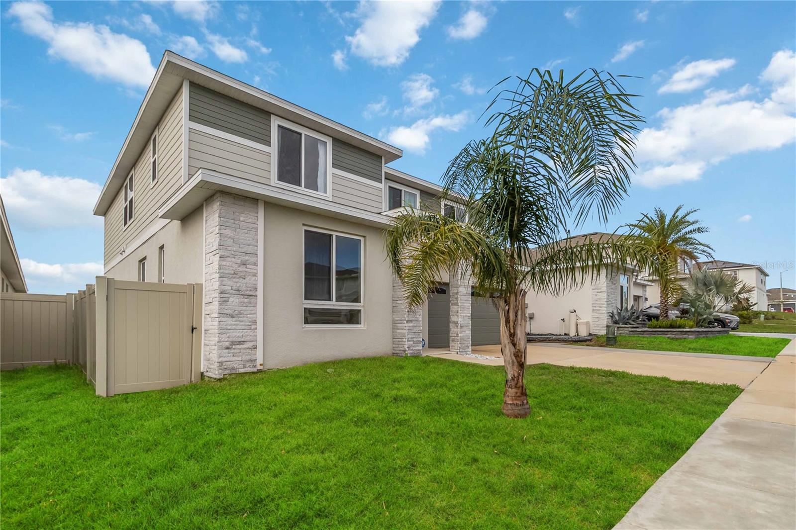 2620 MAGNOLIA AVE, DAVENPORT, FL, 33837