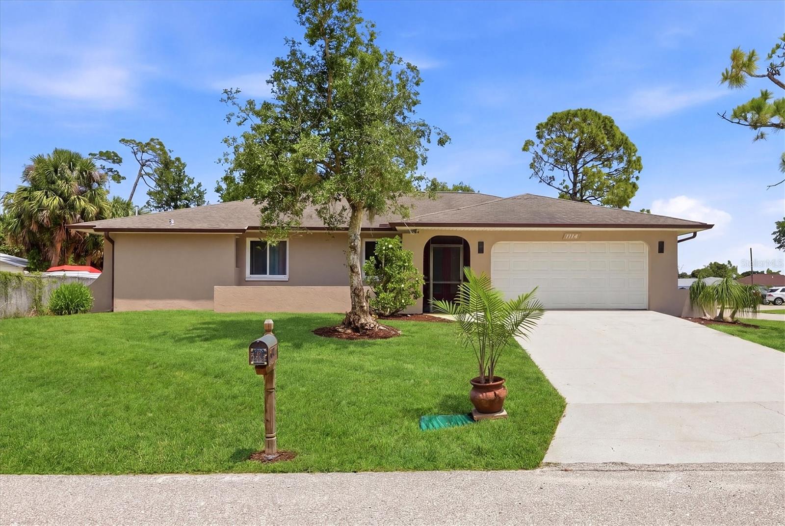 1114 DEWHURST ST, PORT CHARLOTTE, FL, 33952