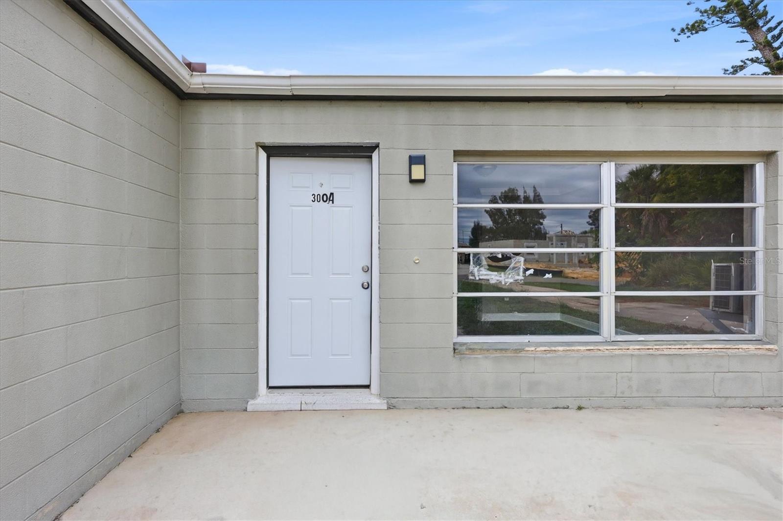 300 SAN LORENZO AVE, NORTH PORT, FL, 34287