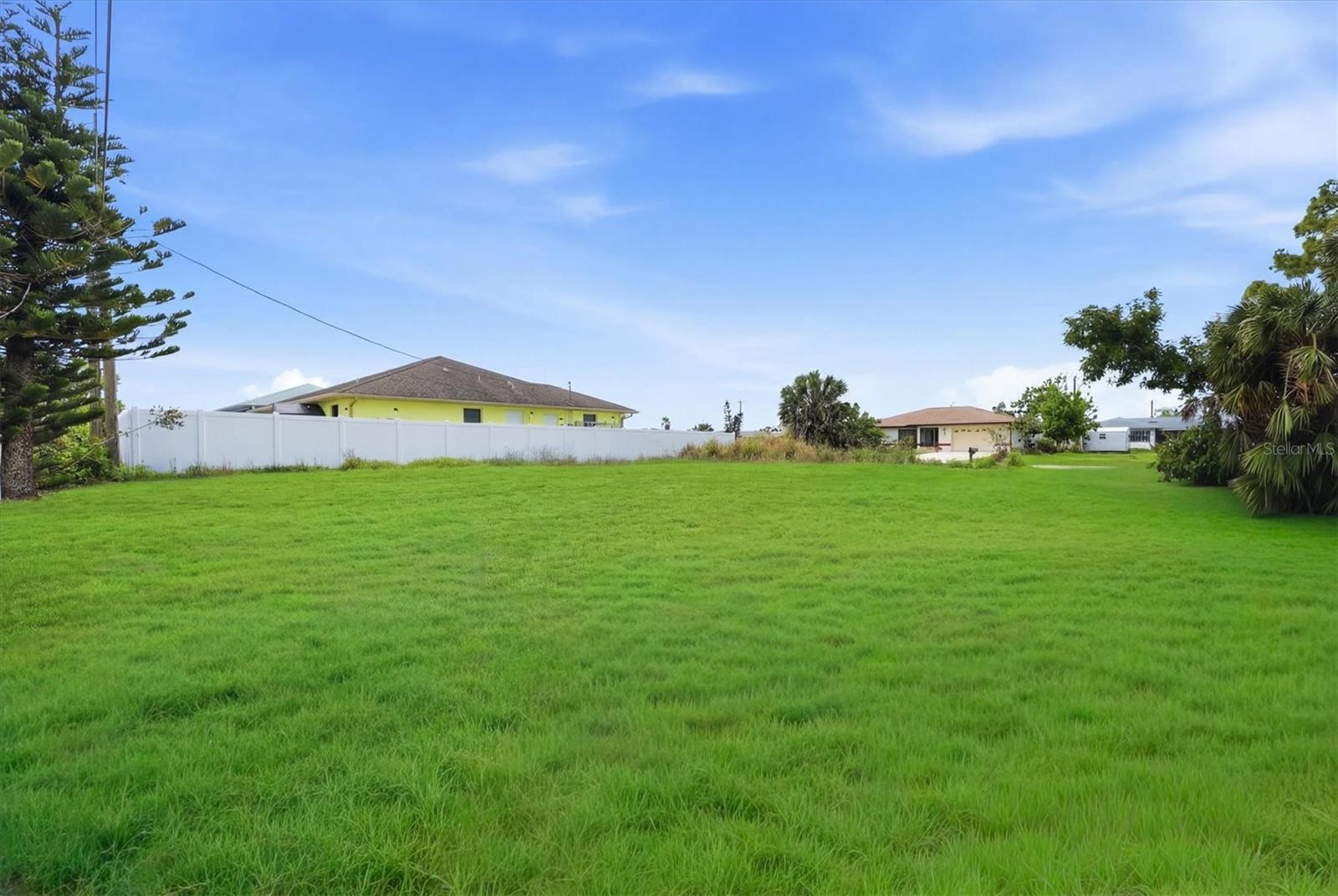 300 SAN LORENZO AVE, NORTH PORT, FL, 34287