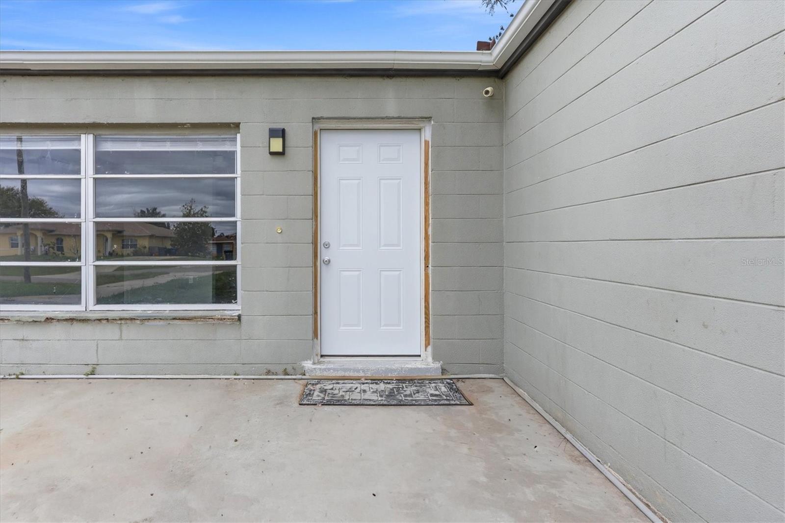 300 SAN LORENZO AVE, NORTH PORT, FL, 34287