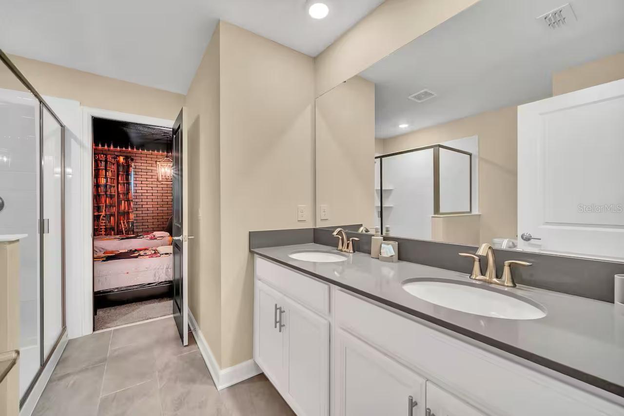 1225 CHALLENGE DR, DAVENPORT, FL, 33896