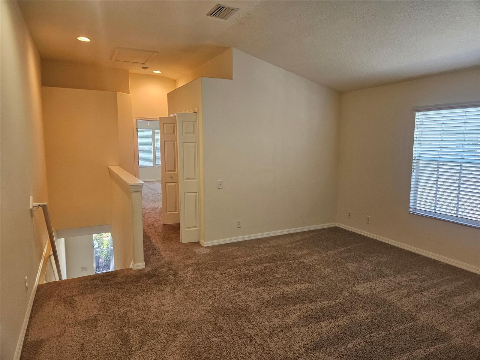 5315 61ST TER, ST PETERSBURG, FL, 33709