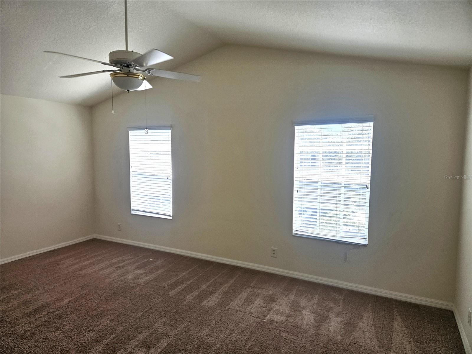 5315 61ST TER, ST PETERSBURG, FL, 33709