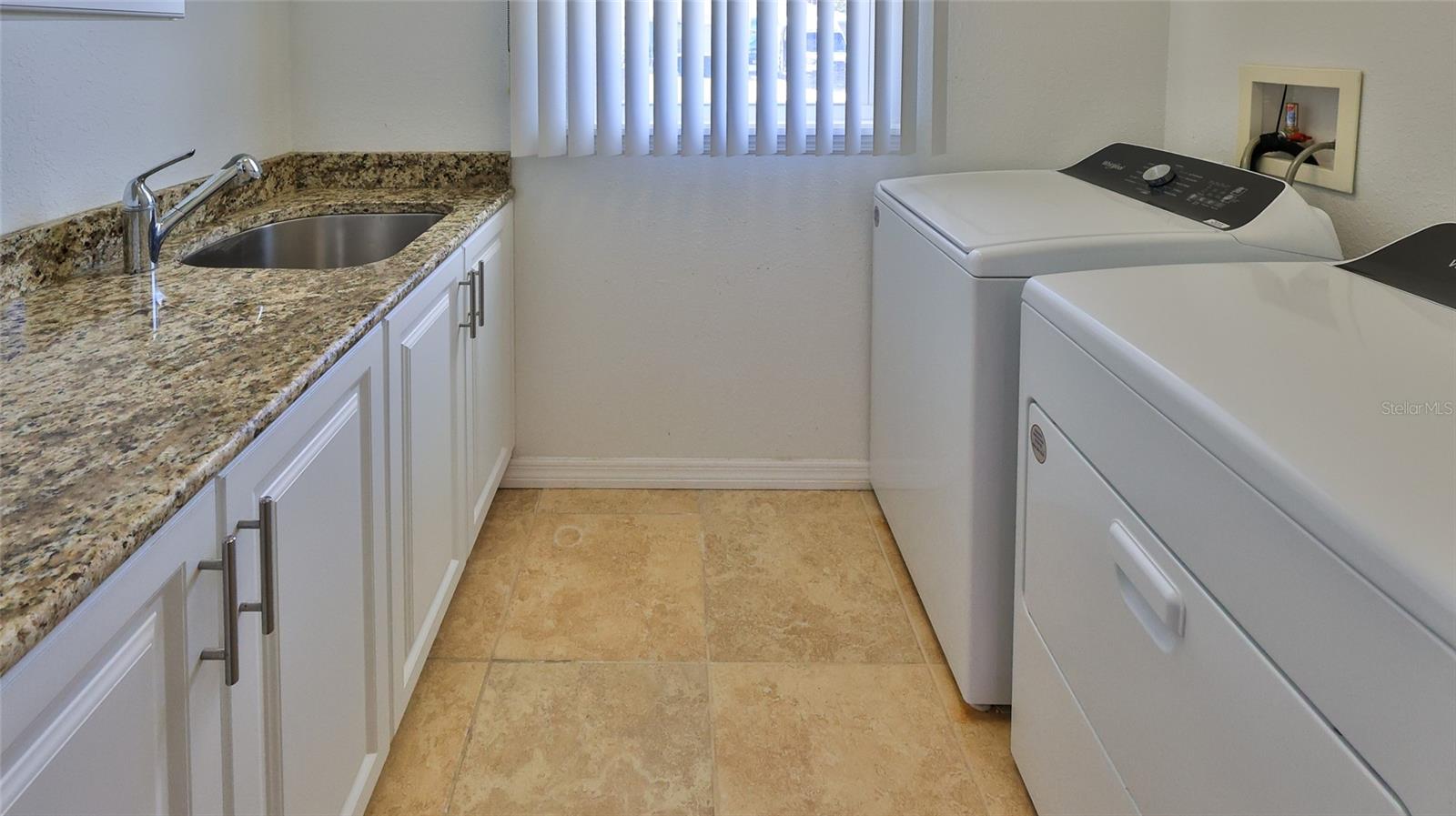 28 AMES LN, DAYTONA BEACH, FL, 32118
