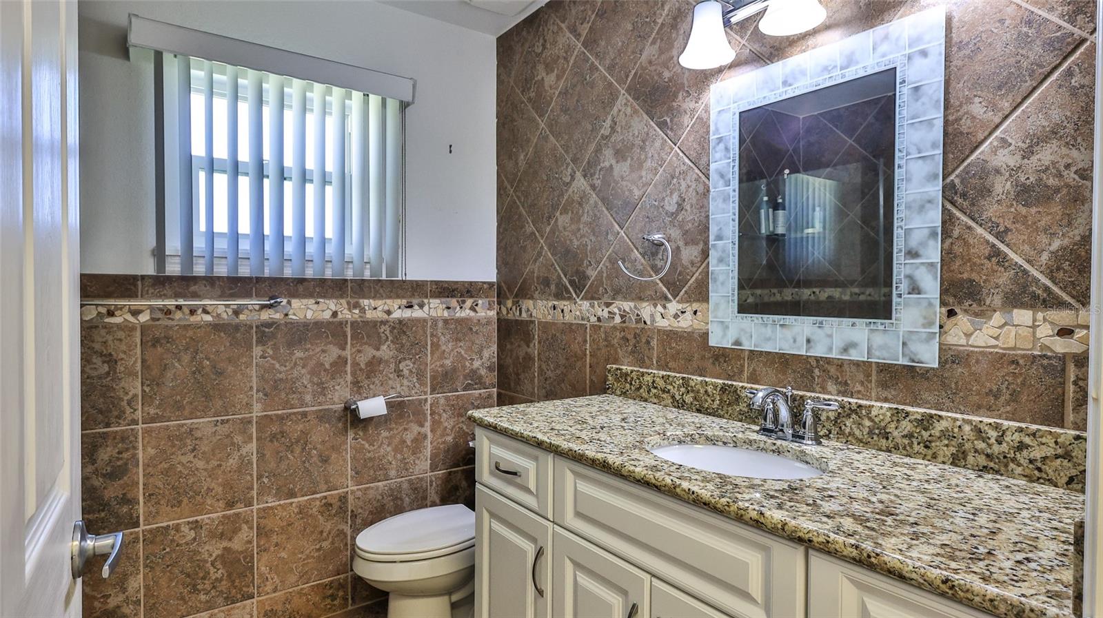 28 AMES LN, DAYTONA BEACH, FL, 32118