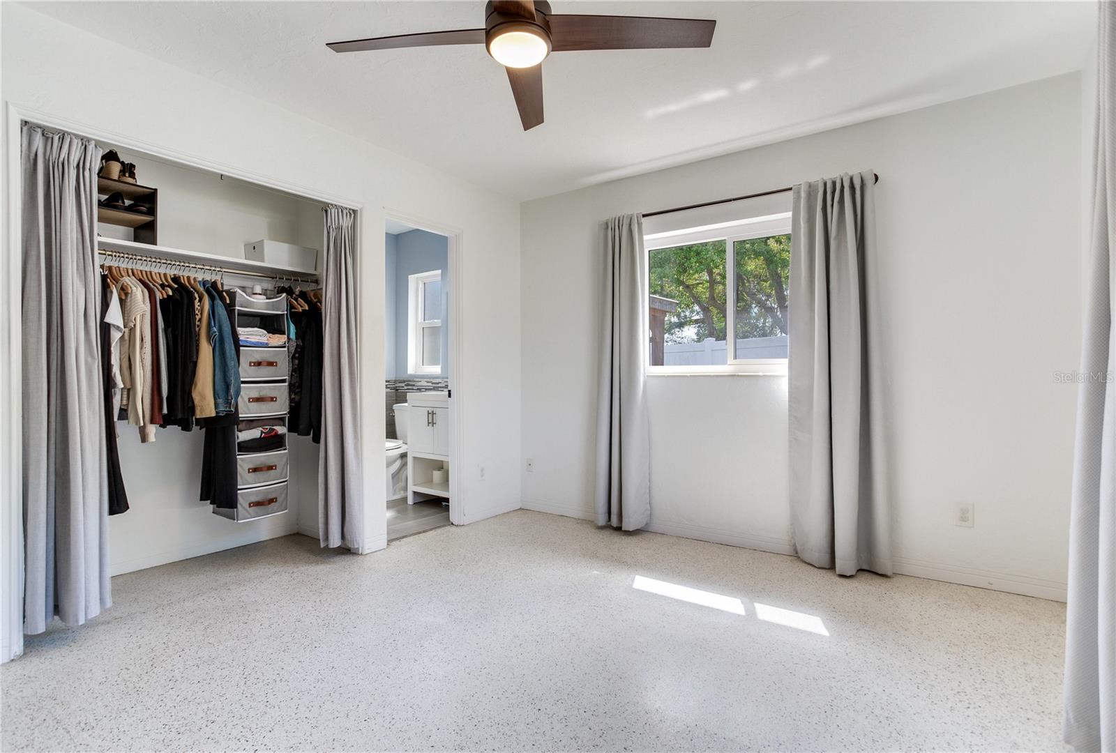 6688 30TH AVE N, ST PETERSBURG, FL, 33710