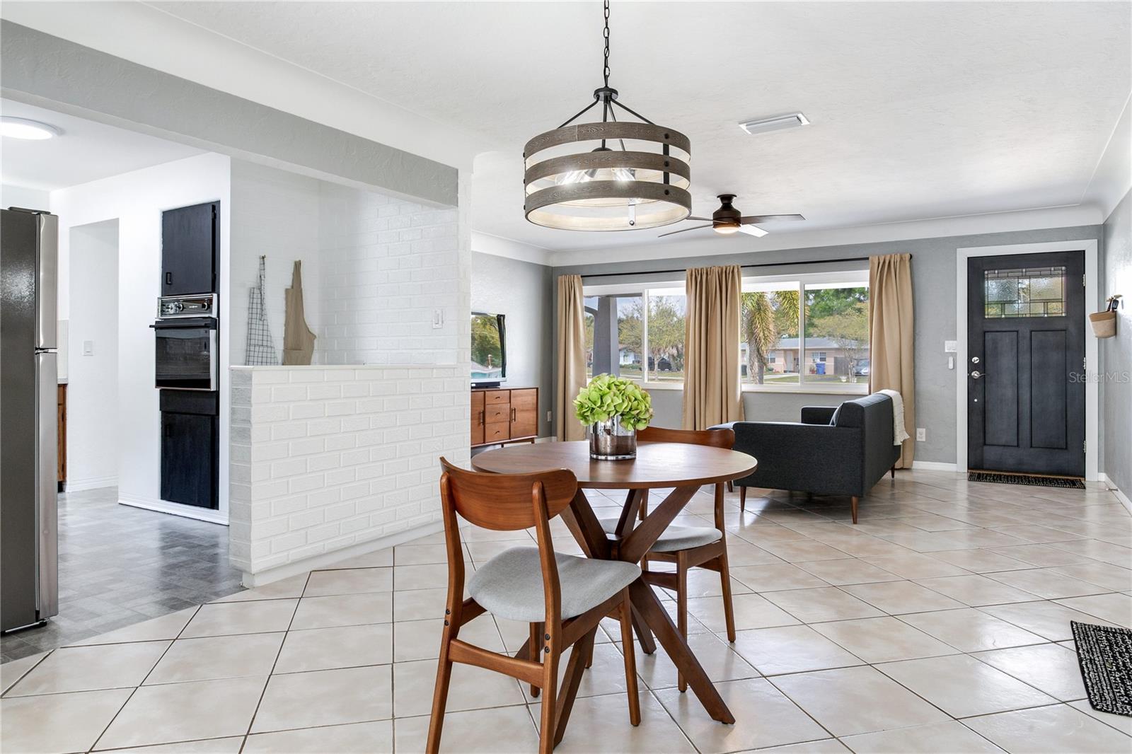 6688 30TH AVE N, ST PETERSBURG, FL, 33710