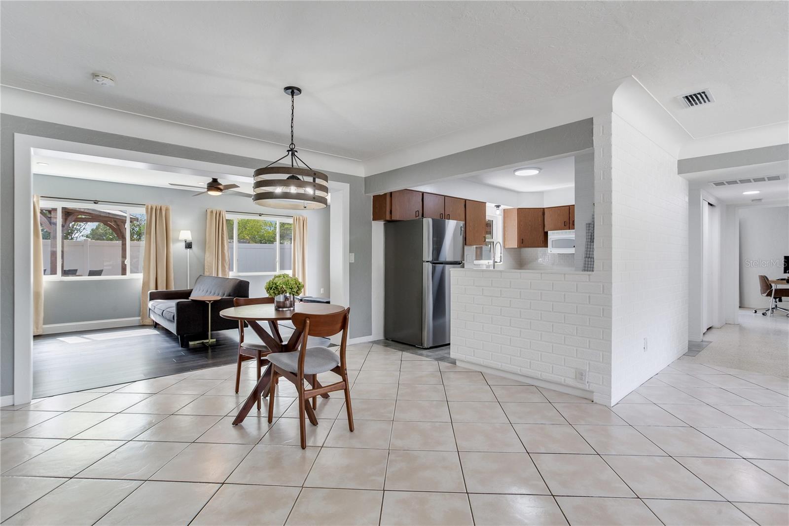 6688 30TH AVE N, ST PETERSBURG, FL, 33710