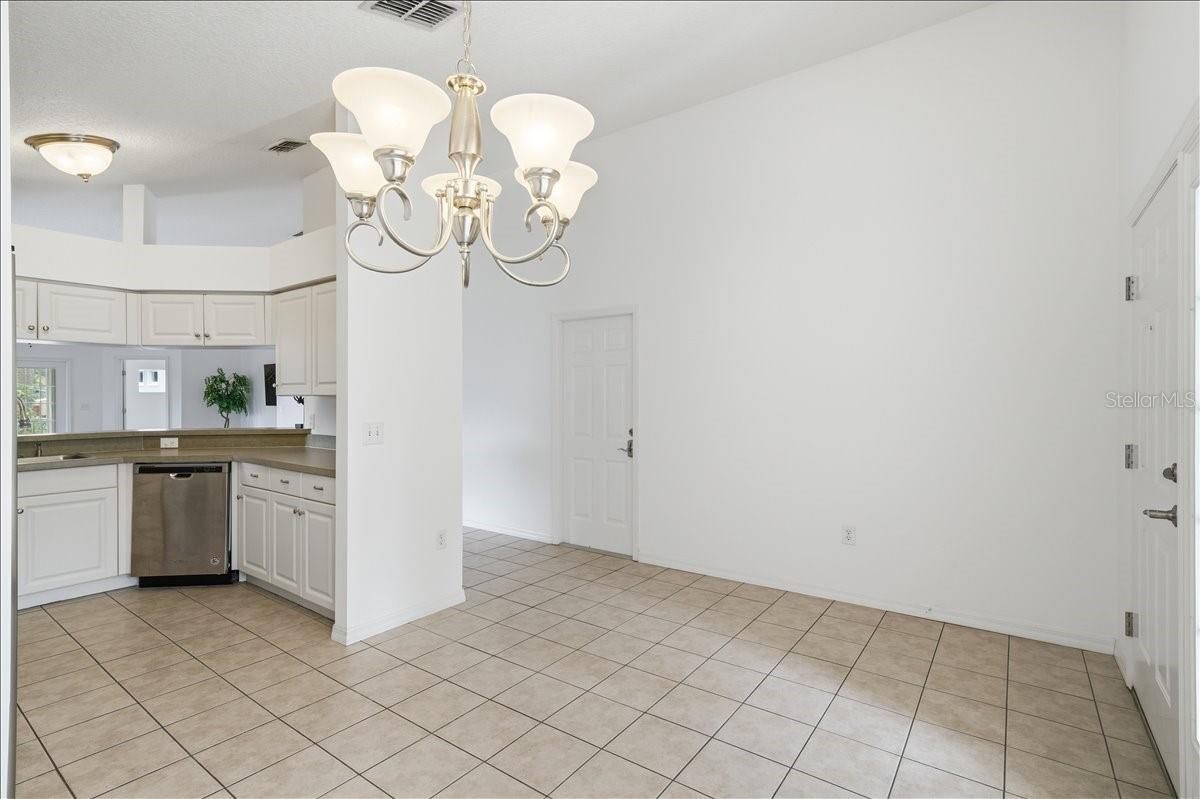 7305 S SWOOPE ST, TAMPA, FL, 33616