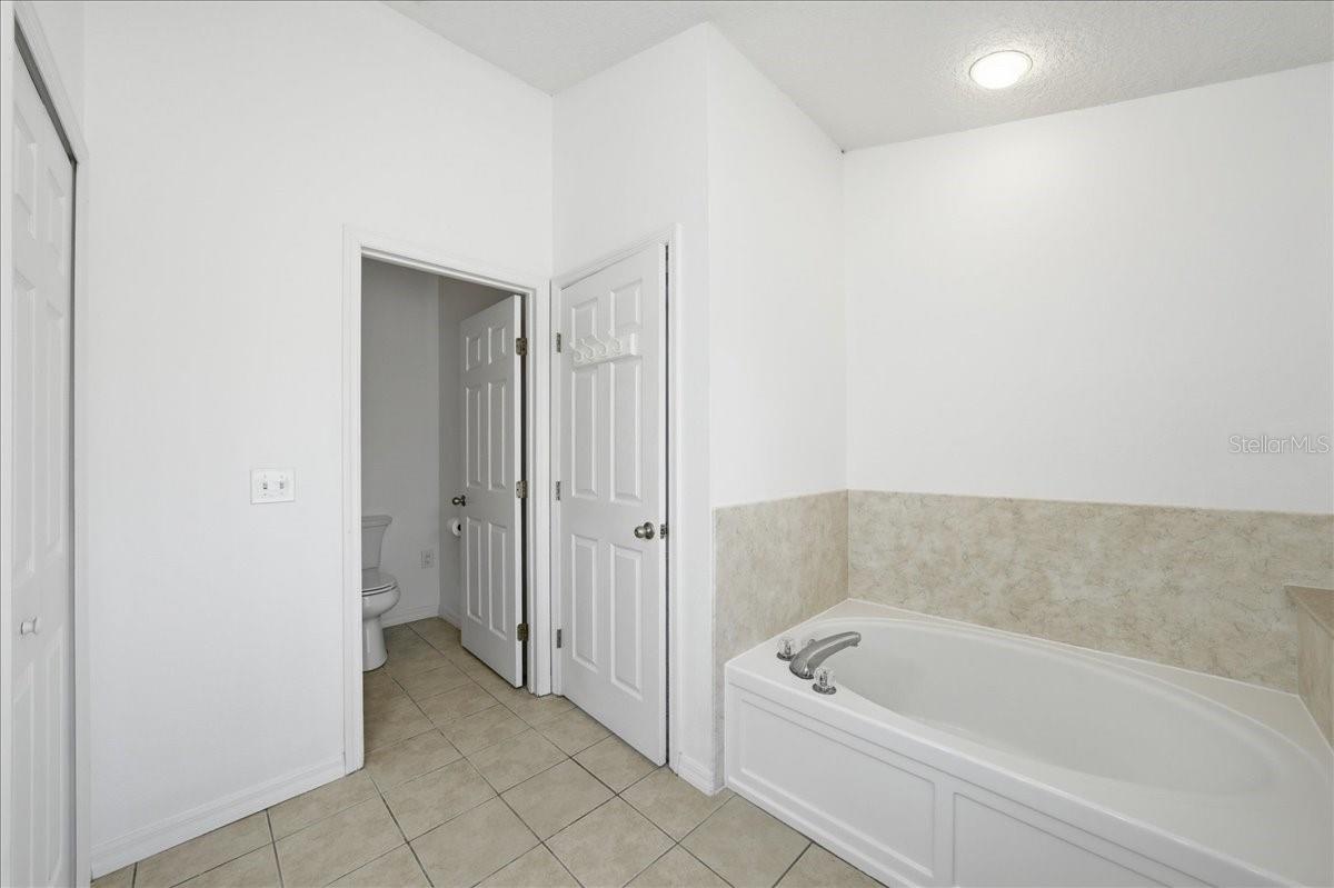 7305 S SWOOPE ST, TAMPA, FL, 33616