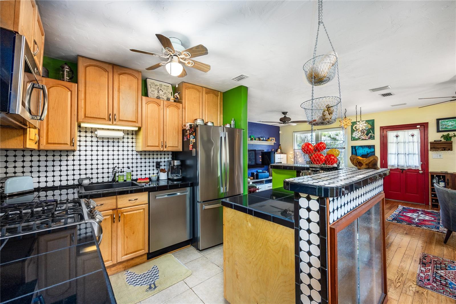 1017 NE 8TH AVE, GAINESVILLE, FL, 32601