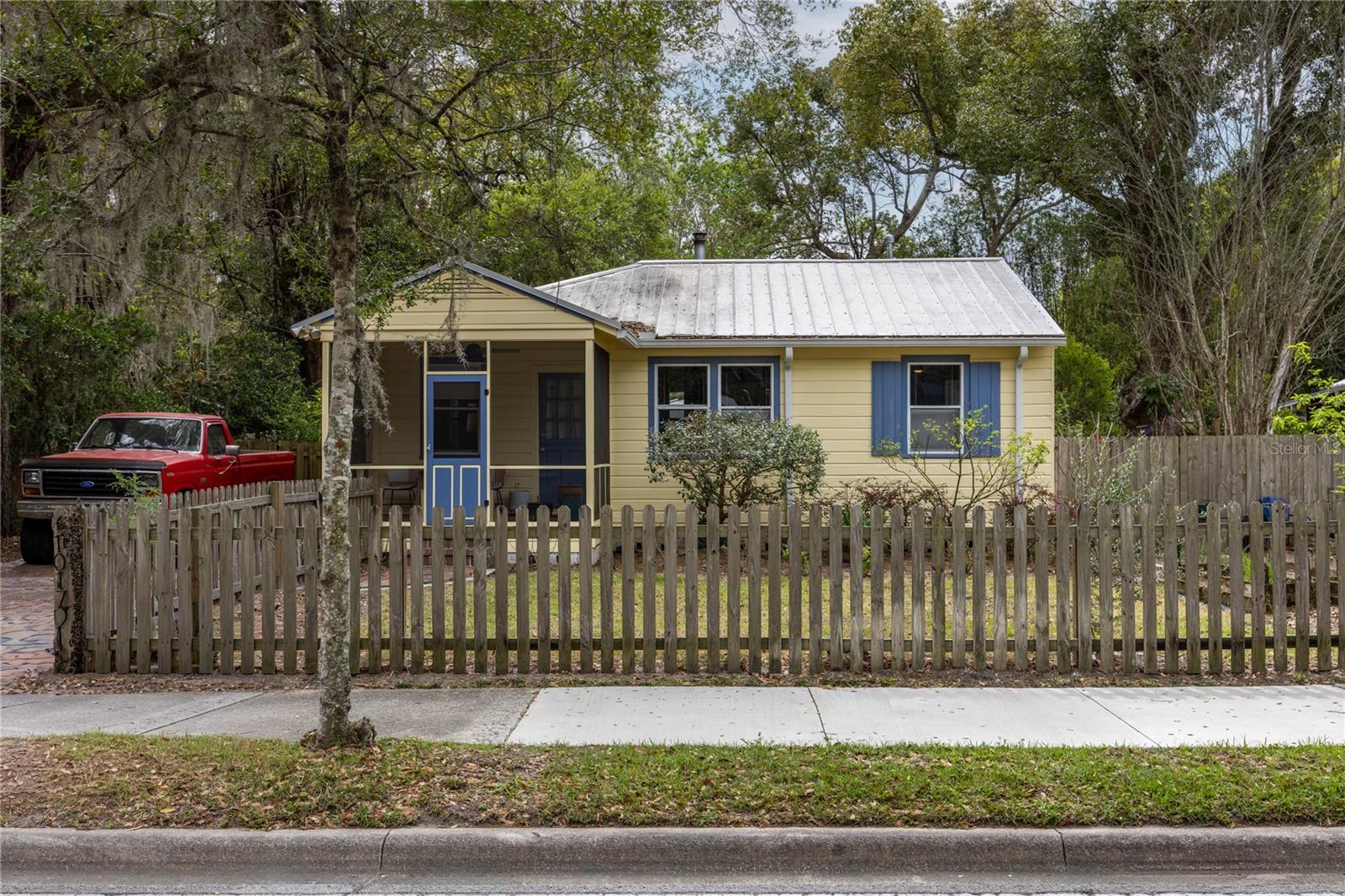 1017 NE 8TH AVE, GAINESVILLE, FL, 32601