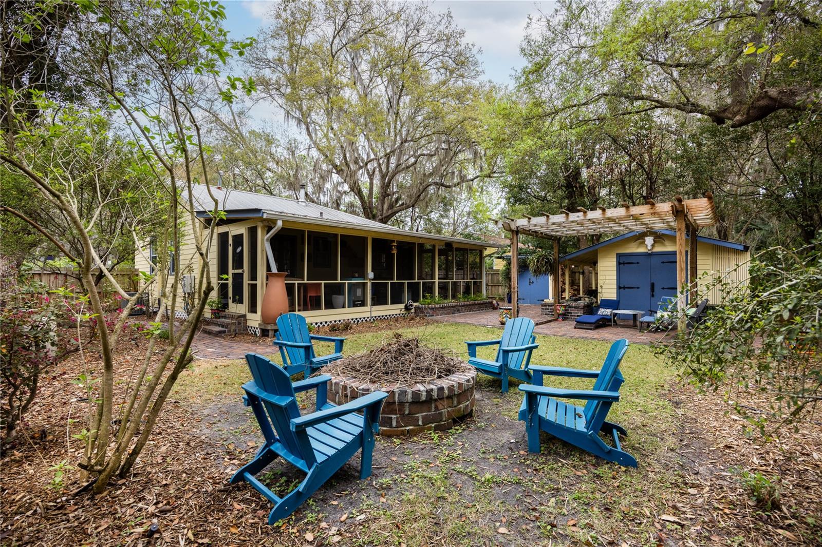 1017 NE 8TH AVE, GAINESVILLE, FL, 32601