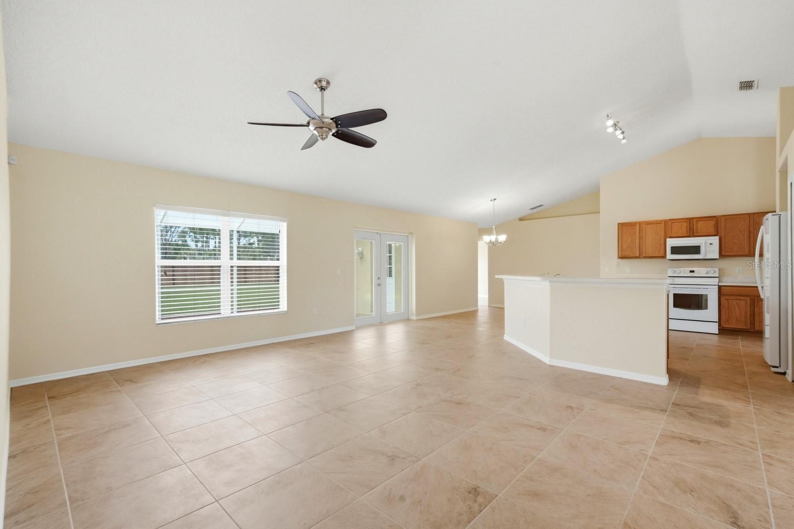 33 BROWNSTONE LN, PALM COAST, FL, 32137