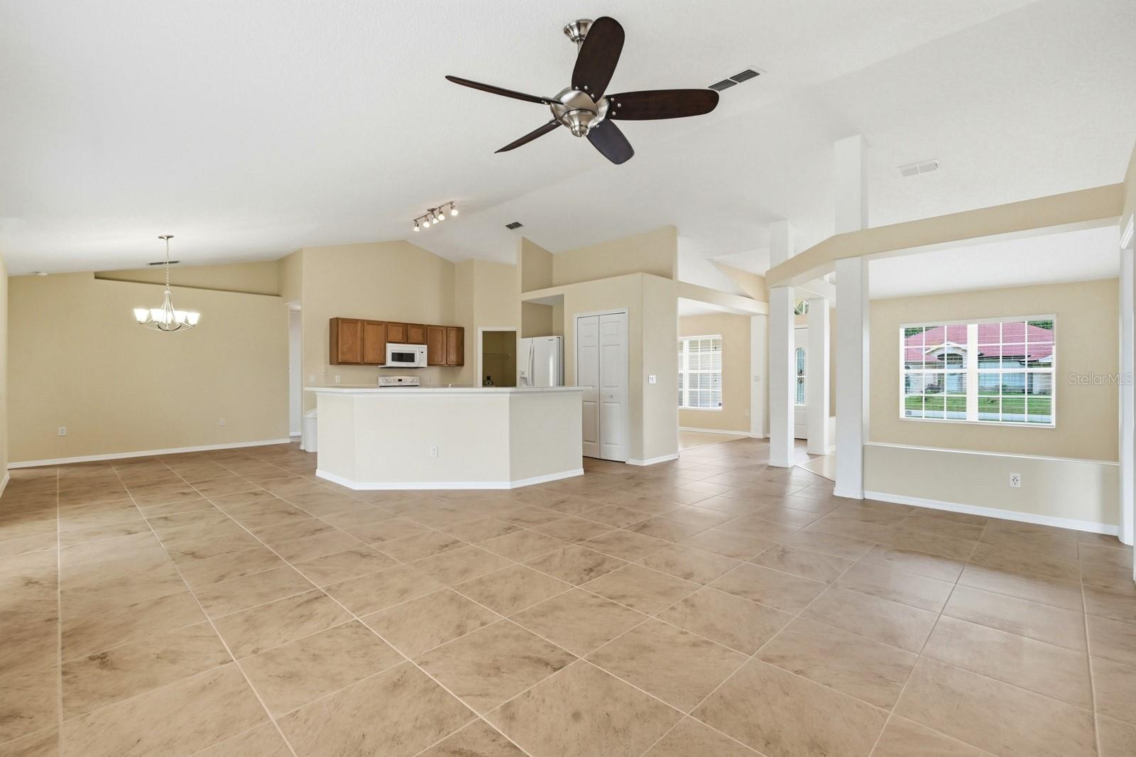 33 BROWNSTONE LN, PALM COAST, FL, 32137