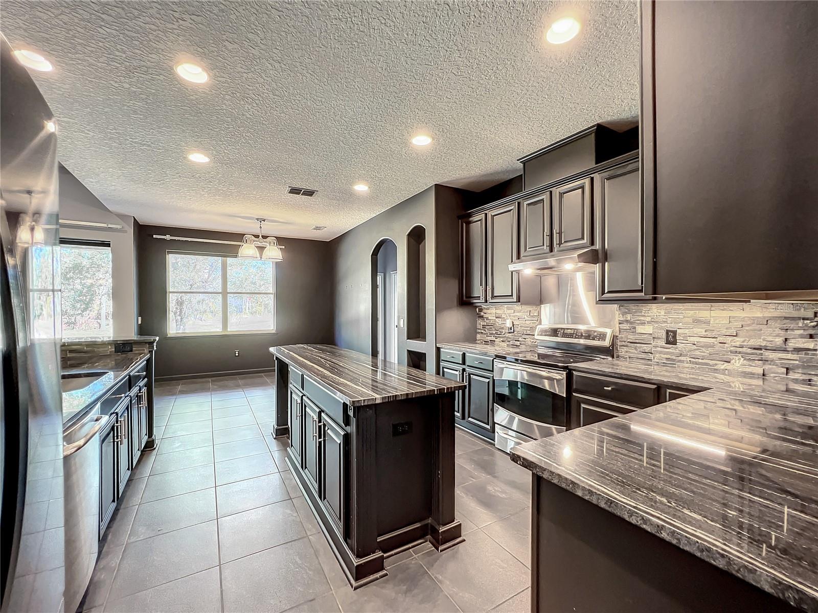 10041 OAK QUARRY DR, ORLANDO, FL, 32832