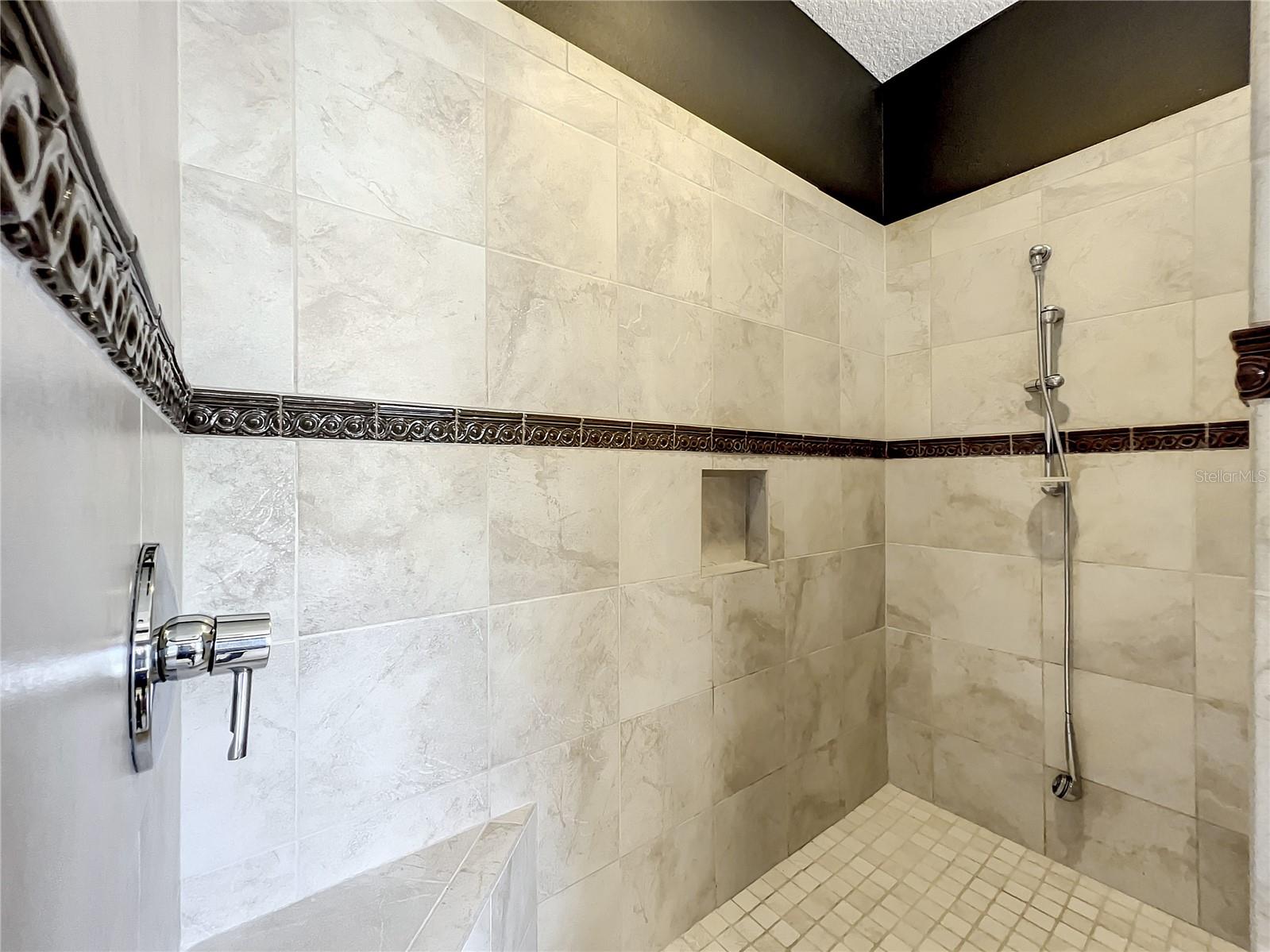 10041 OAK QUARRY DR, ORLANDO, FL, 32832