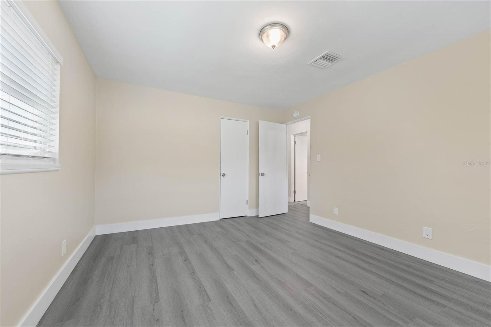 700 OAKLAND RD, ALTAMONTE SPRINGS, FL, 32701