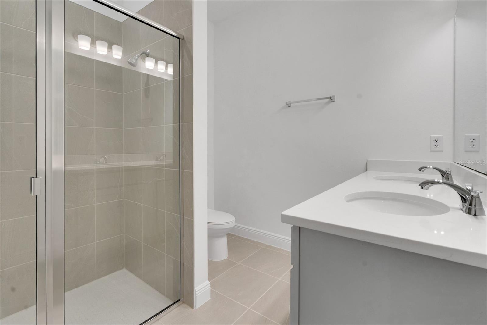 1018 SWAMP CHESTNUT LOOP, LADY LAKE, FL, 32159