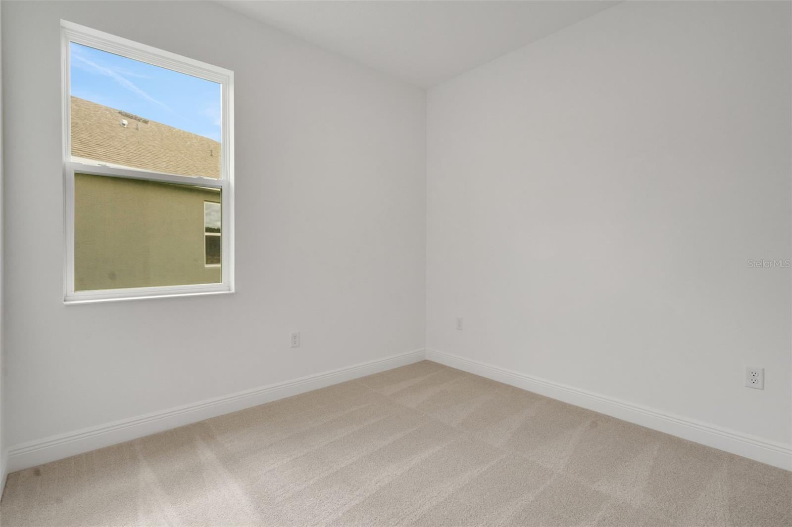1018 SWAMP CHESTNUT LOOP, LADY LAKE, FL, 32159