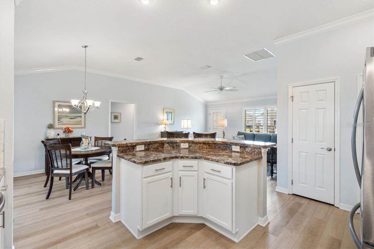 3394 RIDGEWOOD PATH, THE VILLAGES, FL, 32163