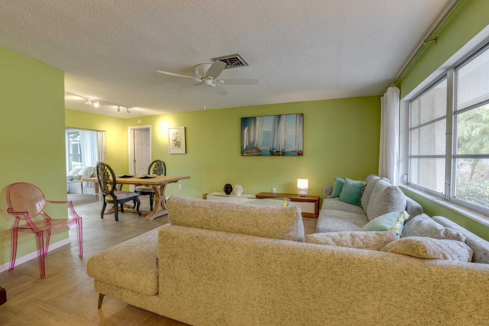 511 CRYSTAL BEACH AVE, CRYSTAL BEACH, FL, 34681
