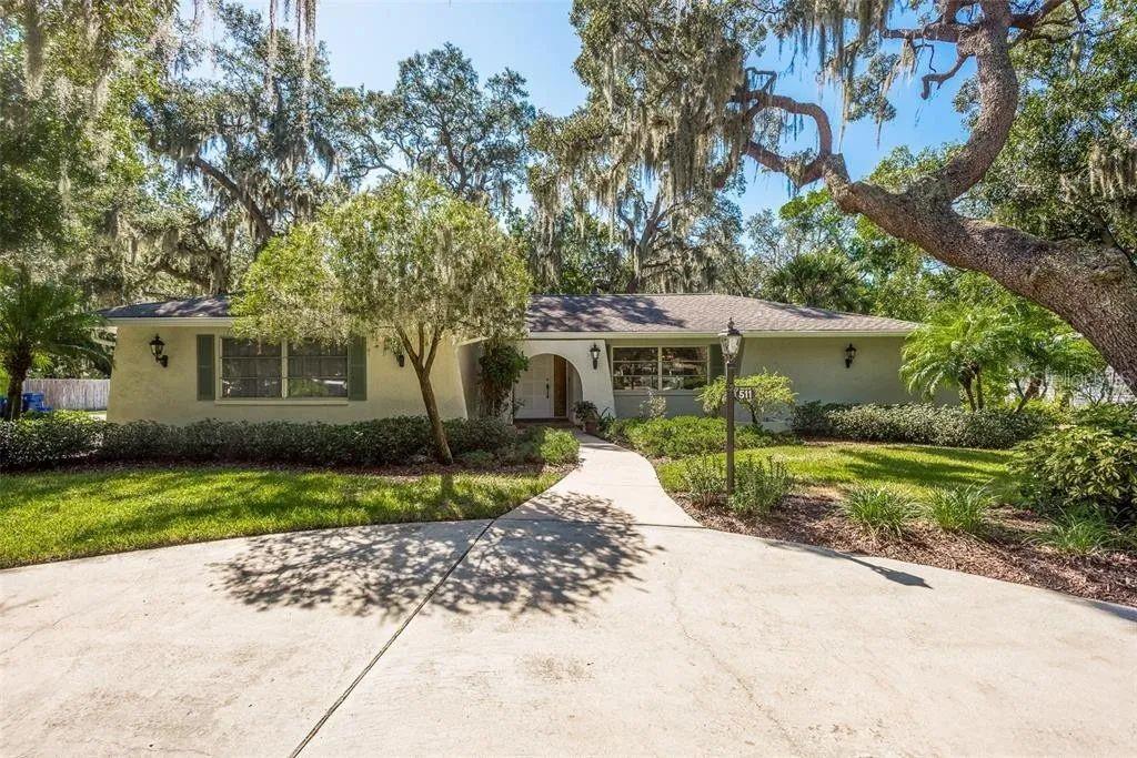 511 CRYSTAL BEACH AVE, CRYSTAL BEACH, FL, 34681