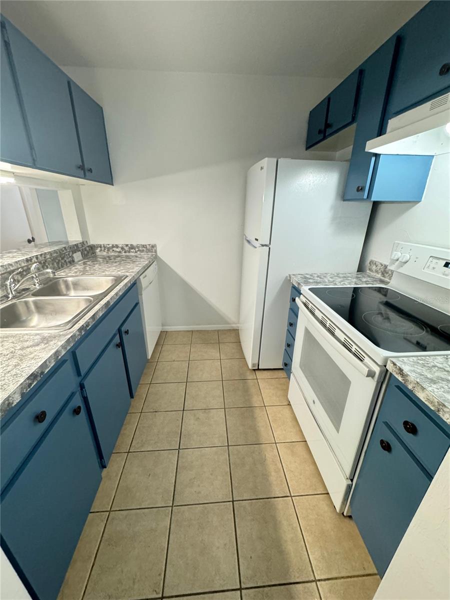 4000 SW 23RD ST #1-106, GAINESVILLE, FL, 32608