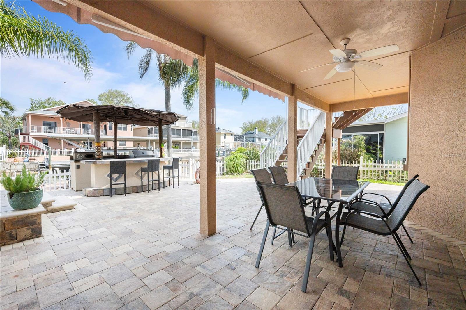 OUTDOOR PATIO WITH PAVERS