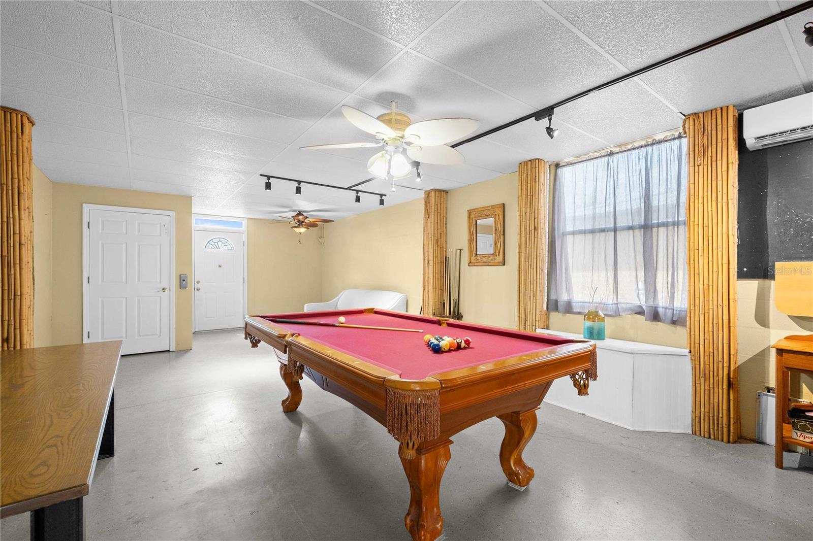 POOL TABLE IN GAMEROOM