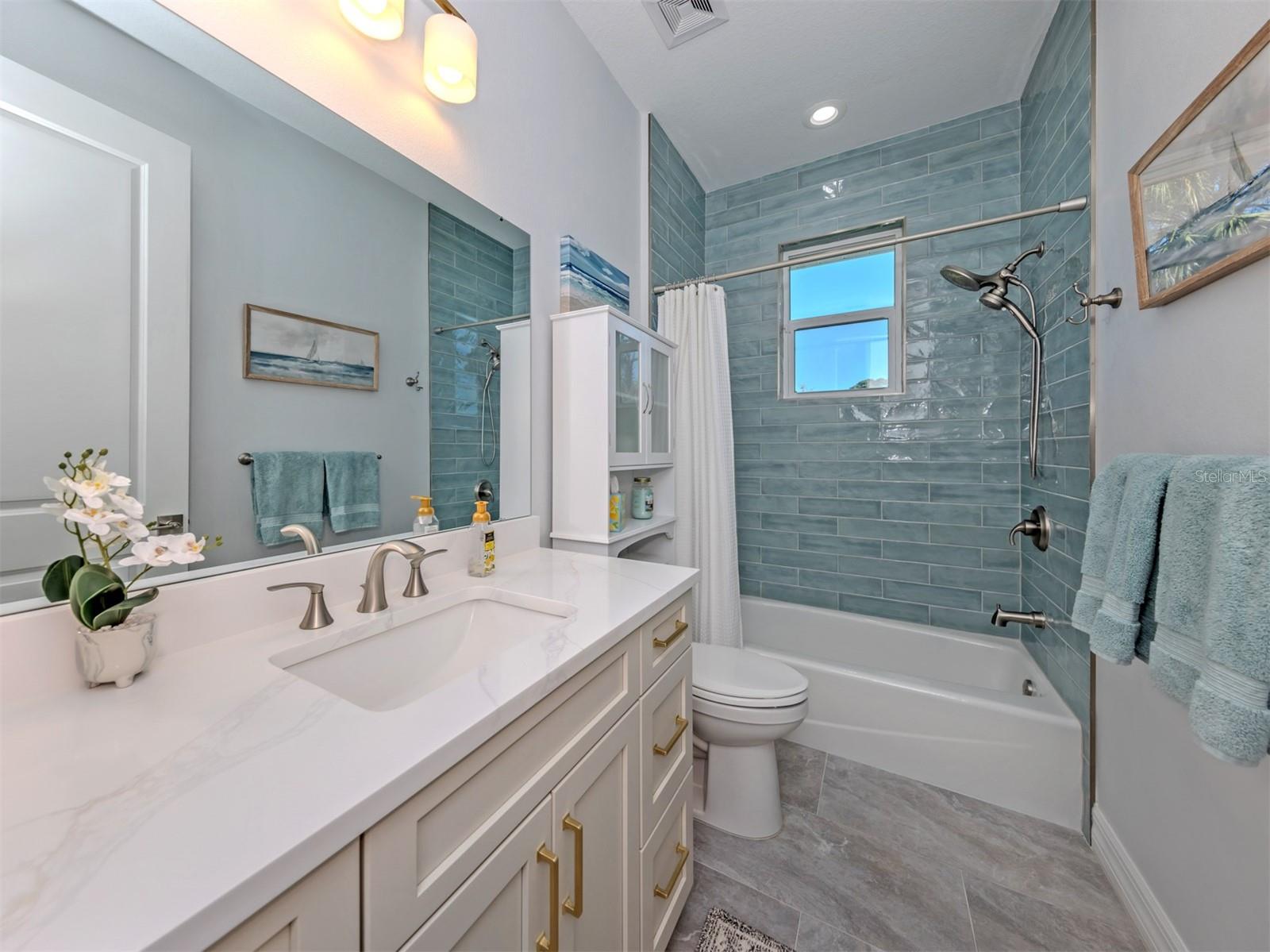 851 LINDEN RD, VENICE, FL, 34293
