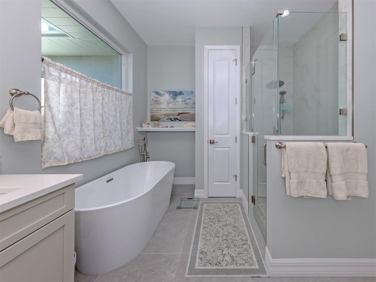 851 LINDEN RD, VENICE, FL, 34293
