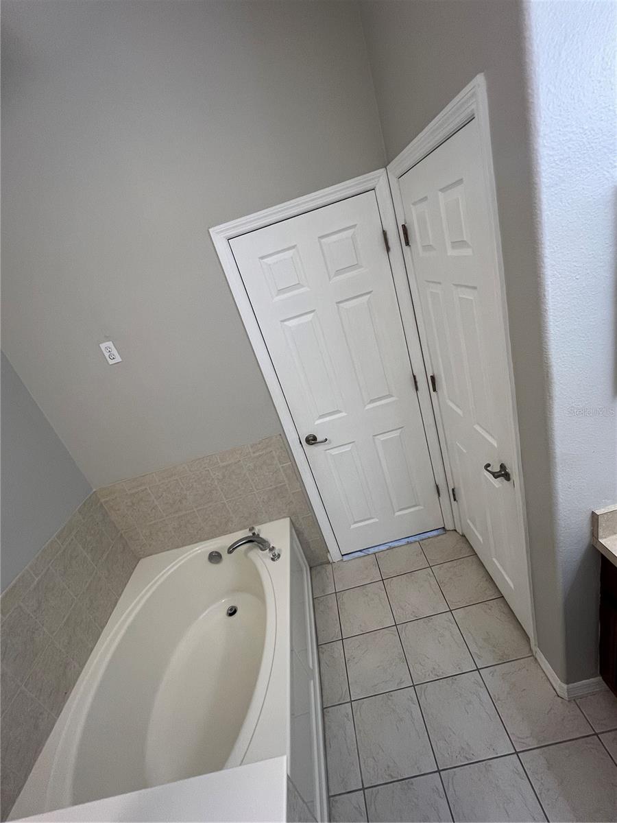 6854 47TH WAY N, PINELLAS PARK, FL, 33781