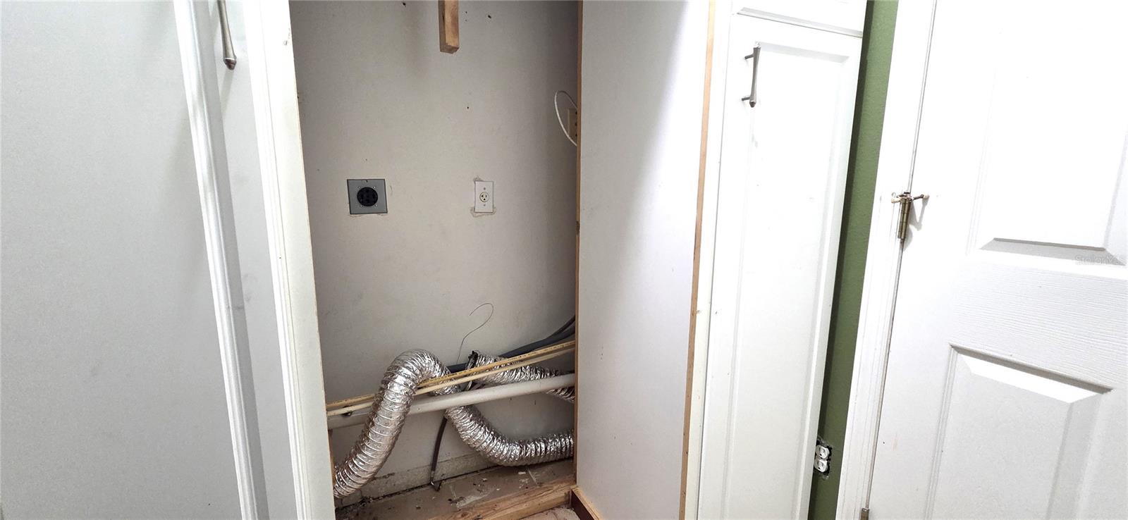 4716 LITTLE DENISE CT, VALRICO, FL, 33594