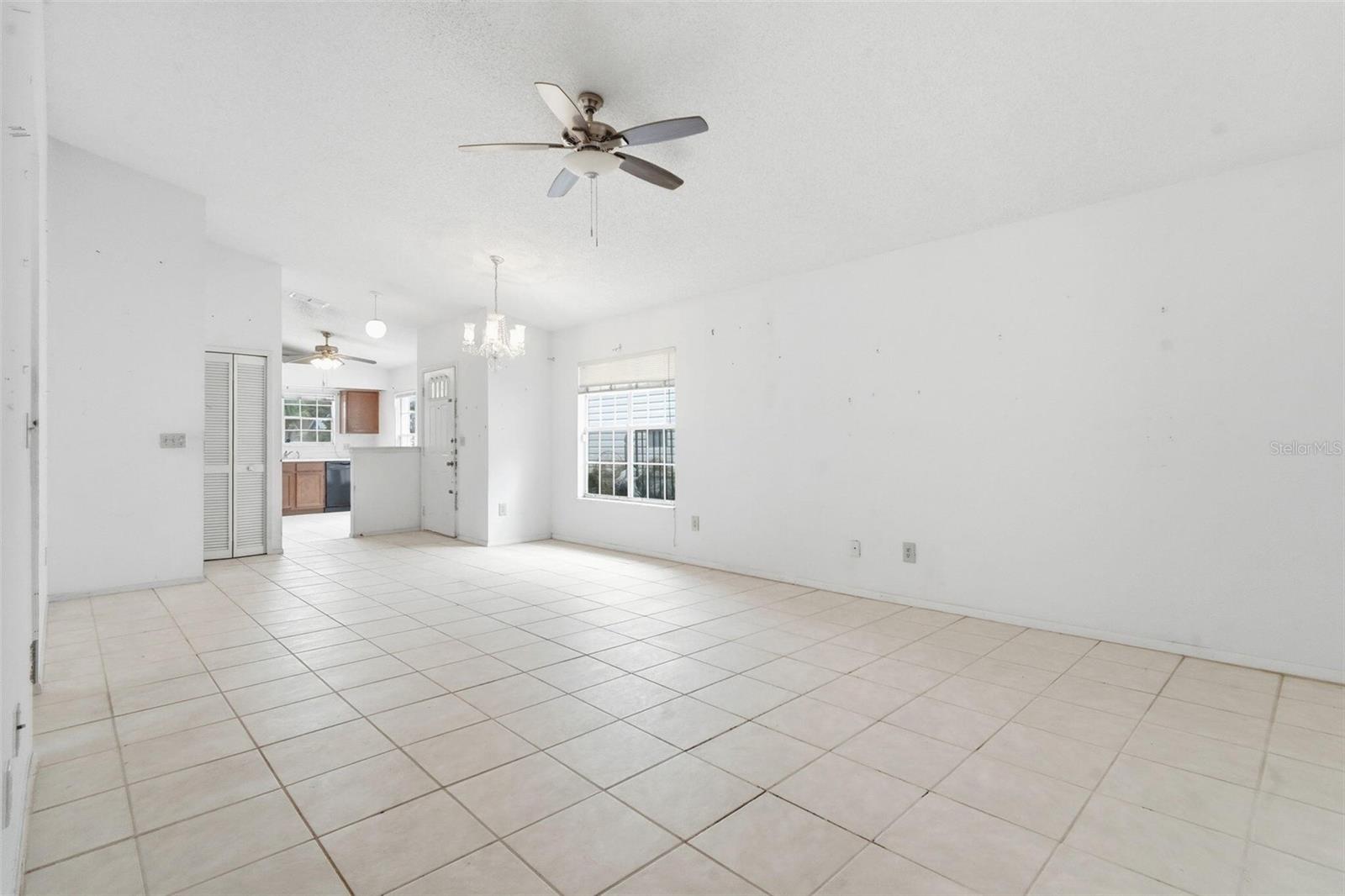106 LAMPLIGHTER DR, SANFORD, FL, 32771