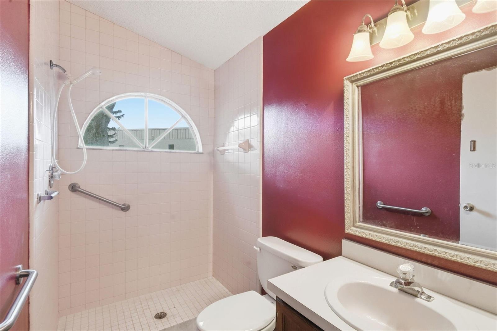 106 LAMPLIGHTER DR, SANFORD, FL, 32771