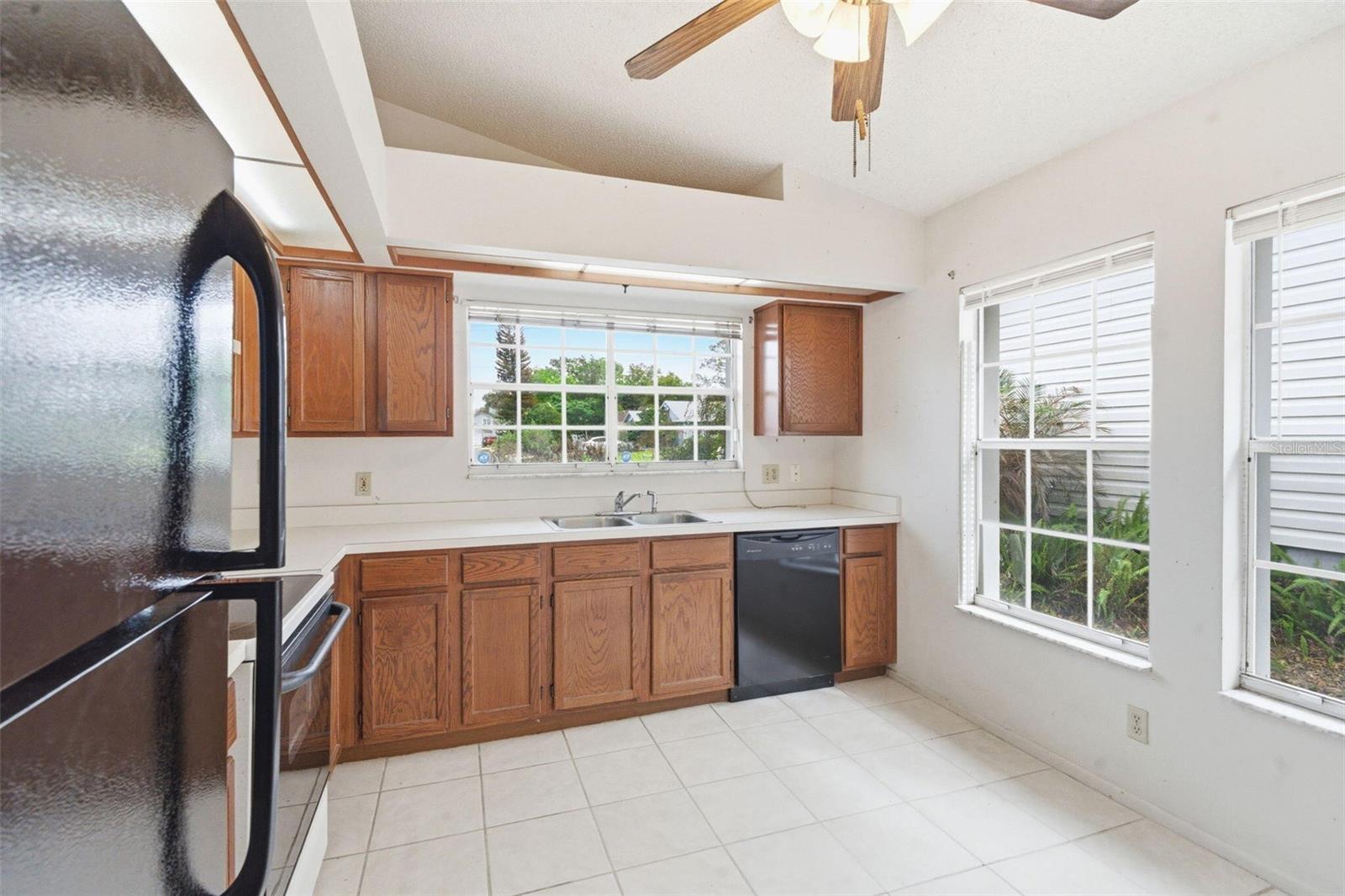 106 LAMPLIGHTER DR, SANFORD, FL, 32771