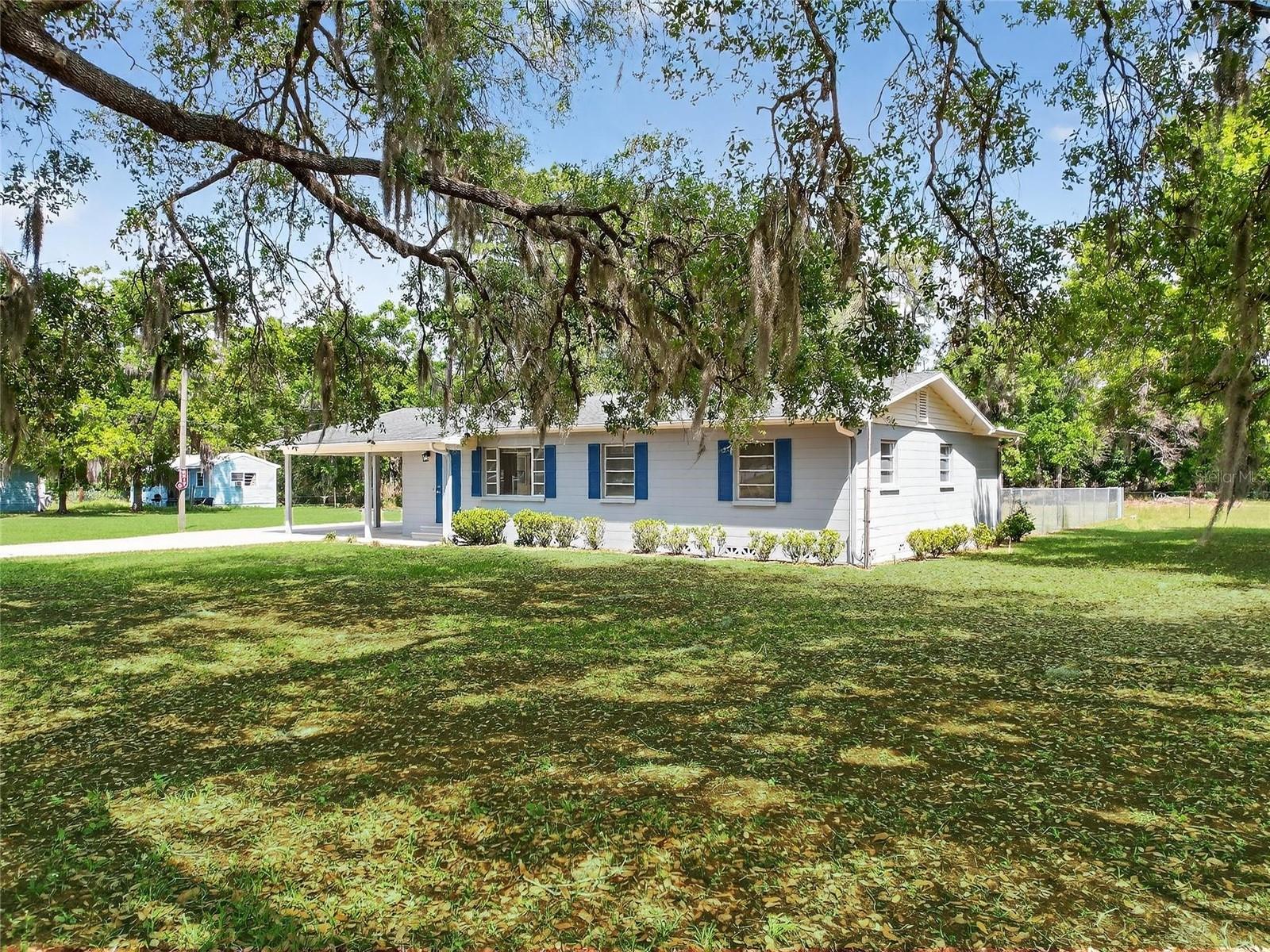 2015 SANDFORD RD, LAKELAND, FL, 33801
