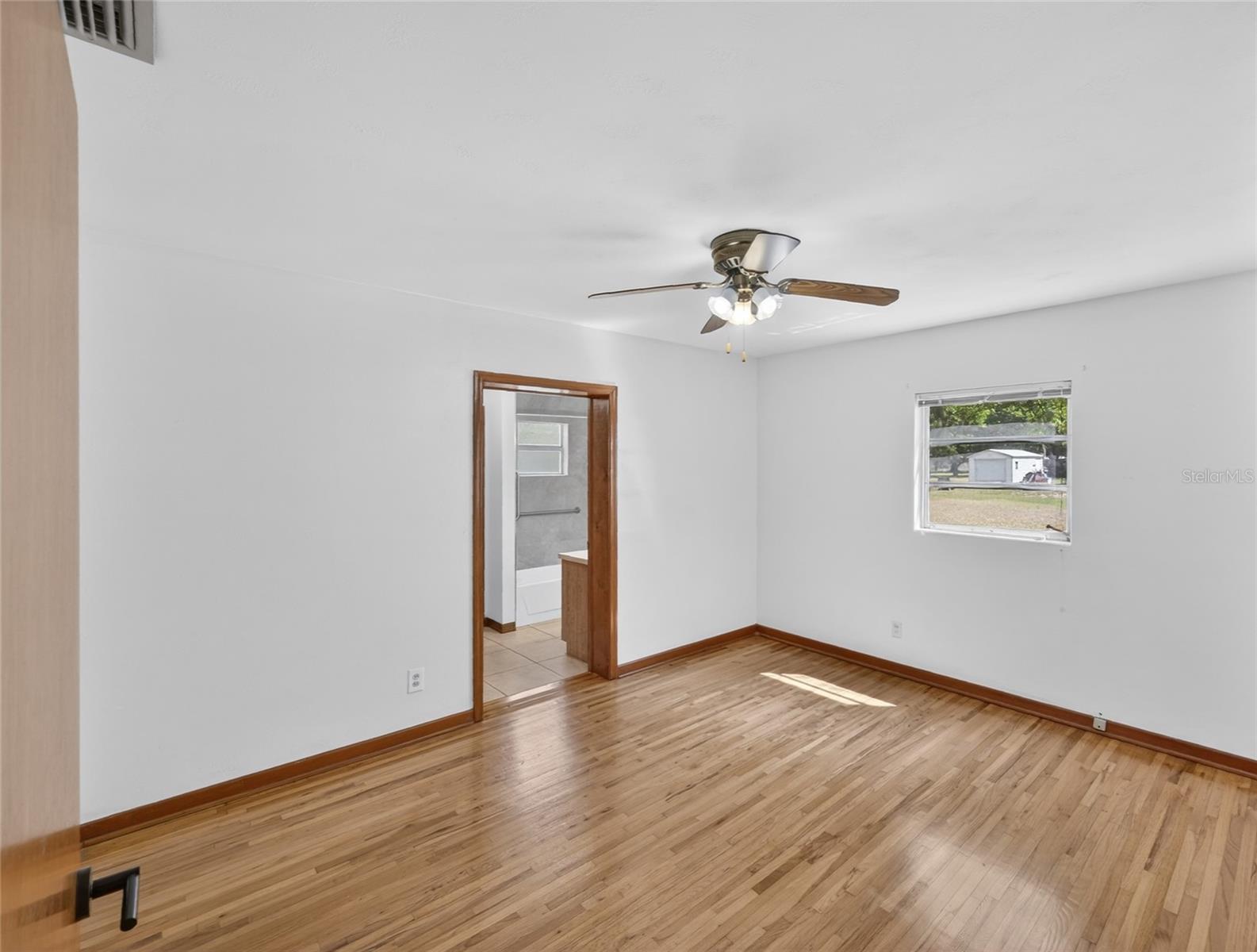 2015 SANDFORD RD, LAKELAND, FL, 33801