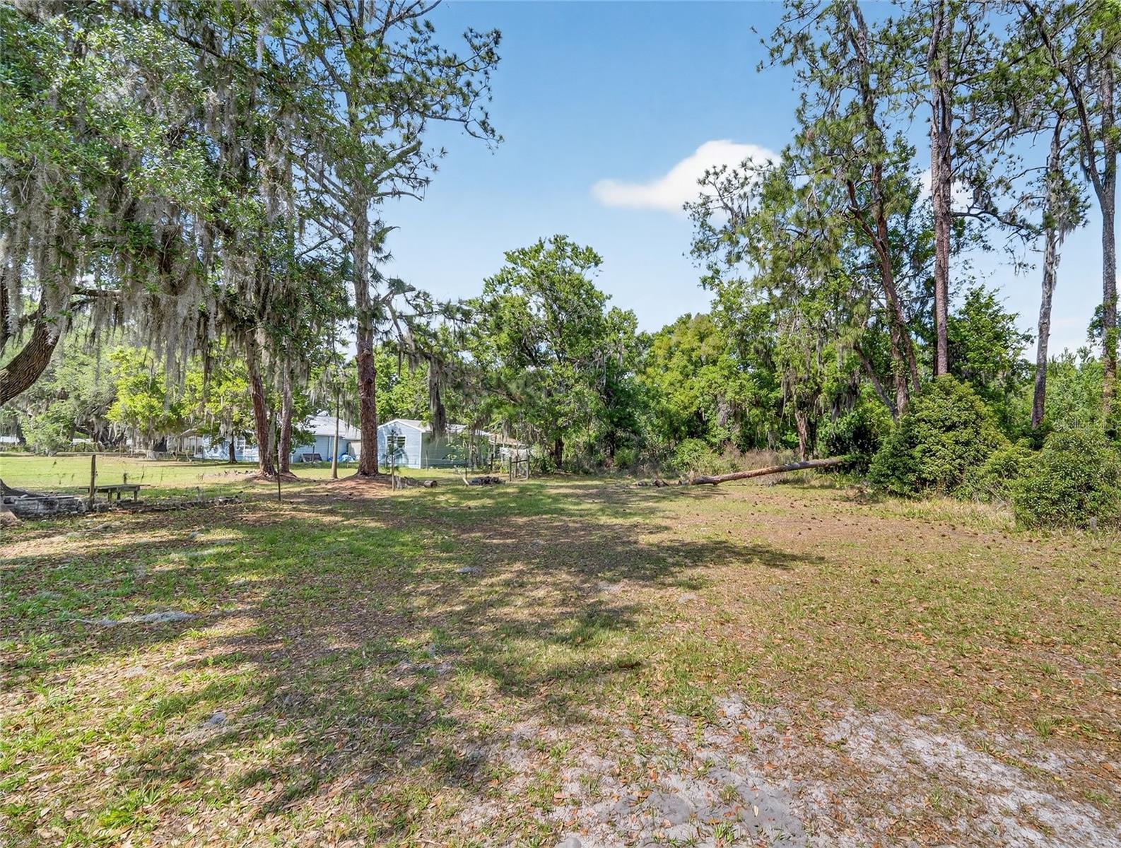 2015 SANDFORD RD, LAKELAND, FL, 33801
