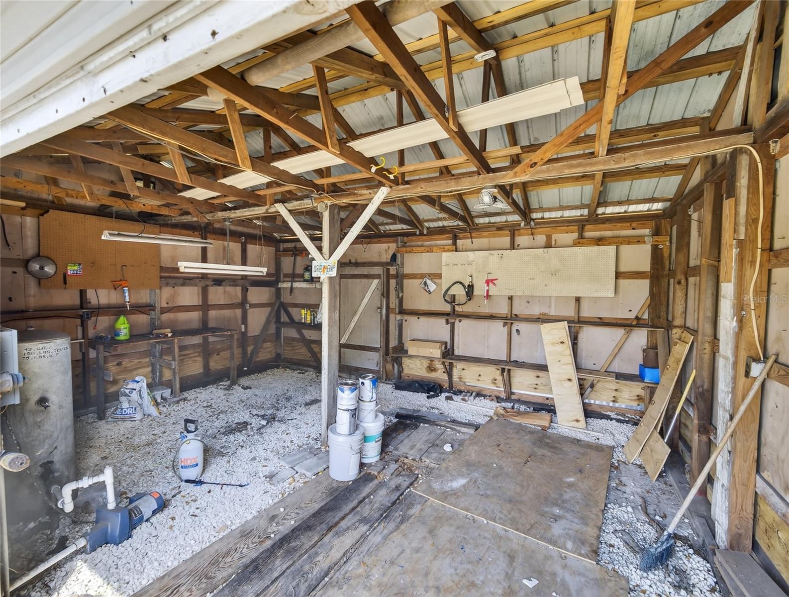 2015 SANDFORD RD, LAKELAND, FL, 33801