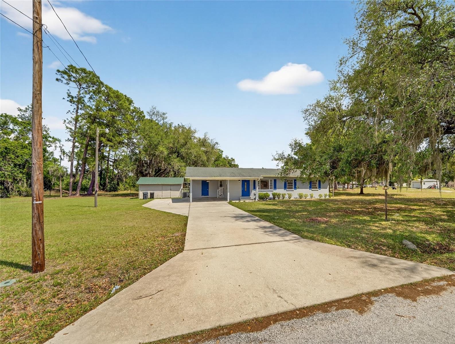 2015 SANDFORD RD, LAKELAND, FL, 33801