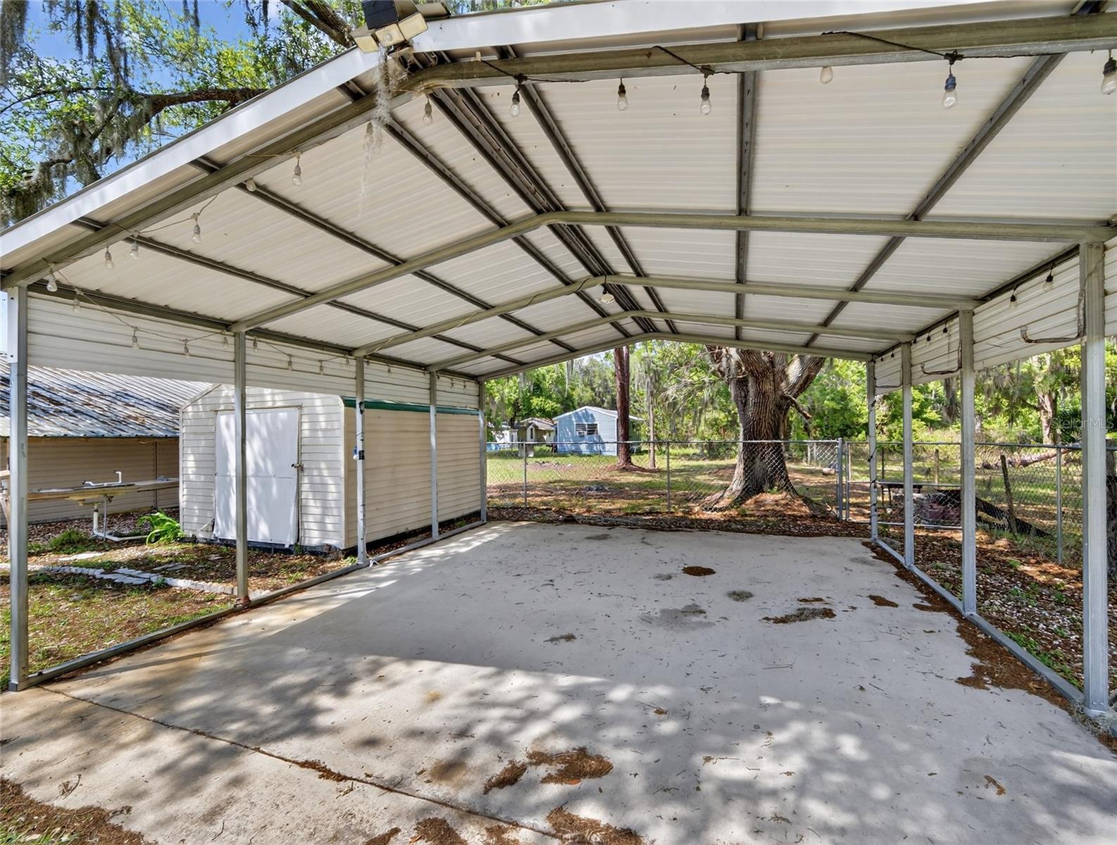 2015 SANDFORD RD, LAKELAND, FL, 33801