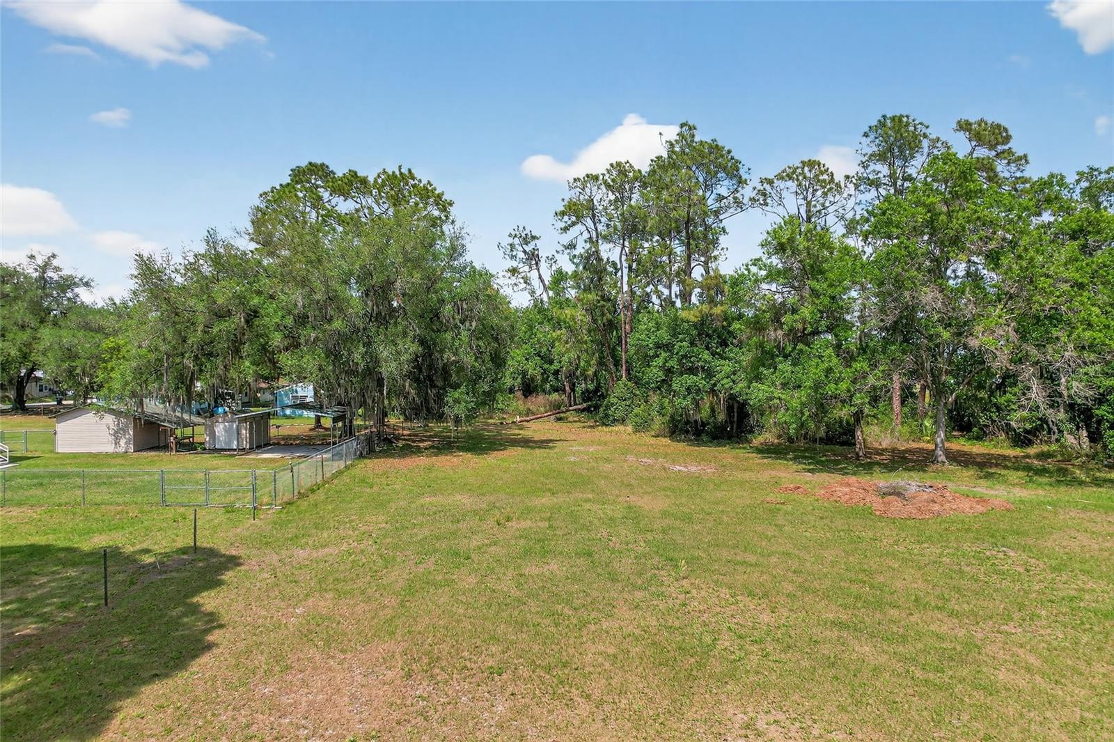 2015 SANDFORD RD, LAKELAND, FL, 33801