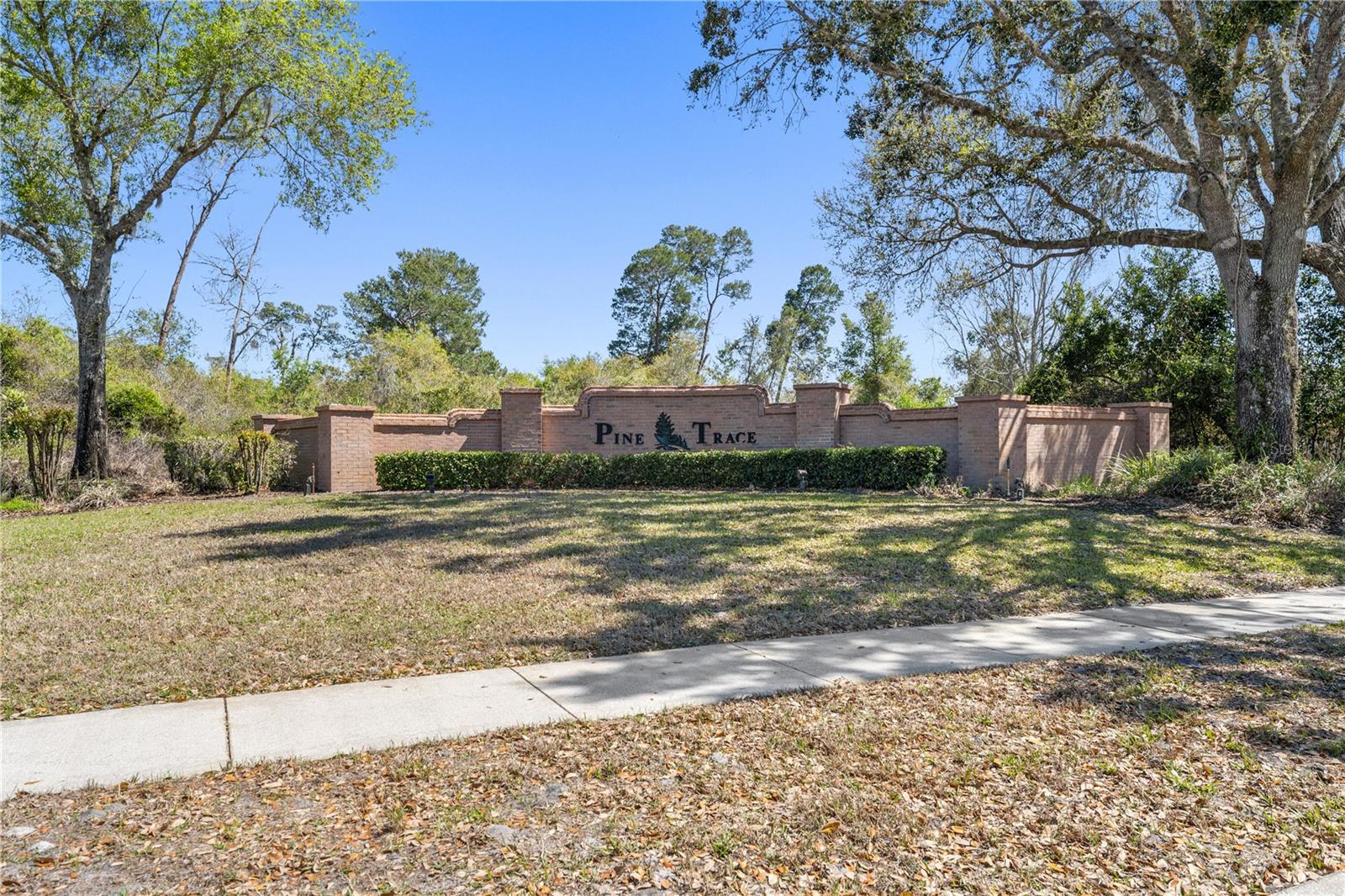 141 LONG PINE DR, DELTONA, FL, 32725