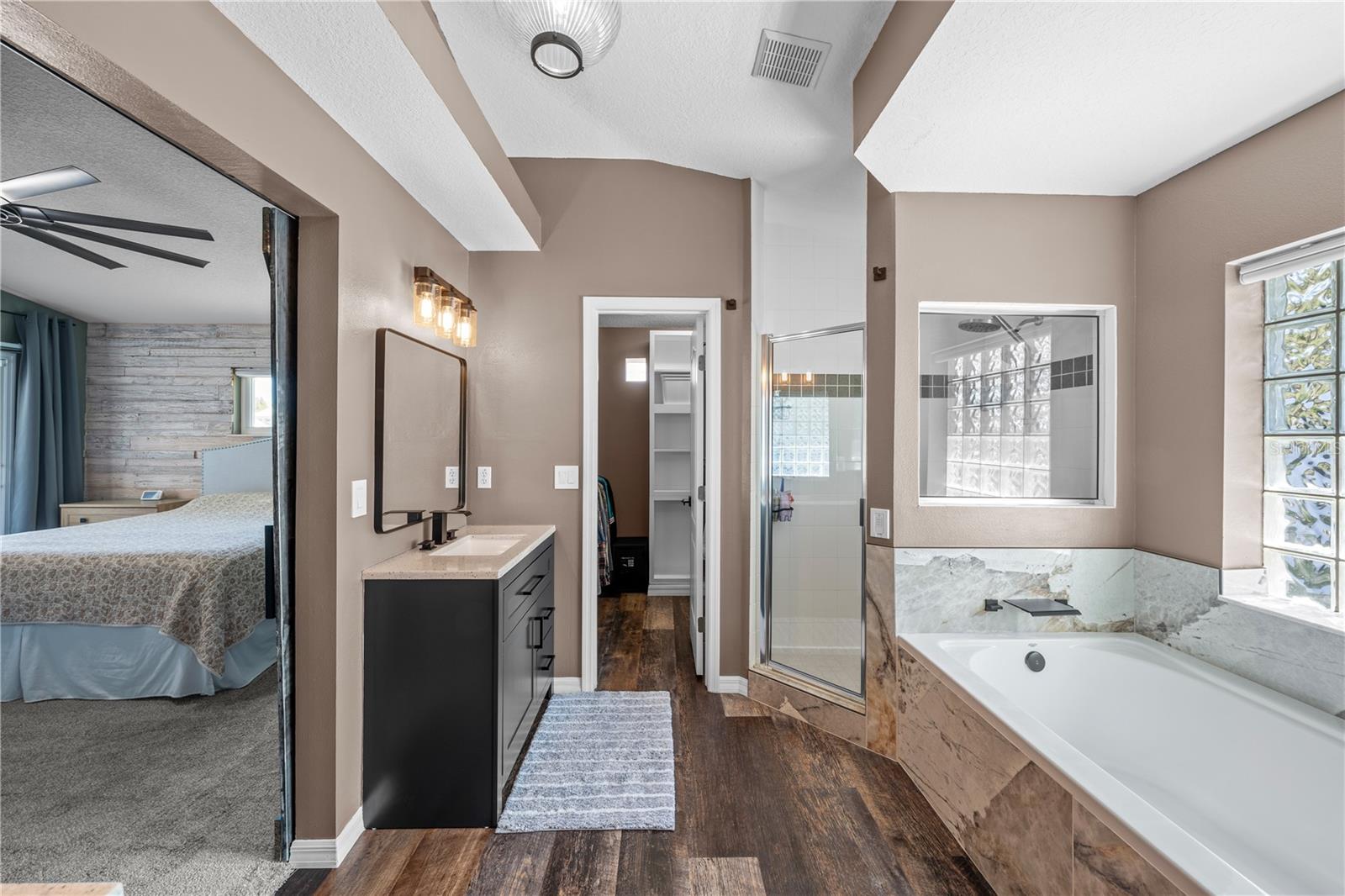 141 LONG PINE DR, DELTONA, FL, 32725